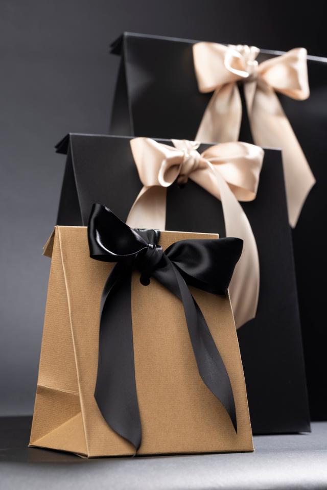 Gift bags 3 different sizes