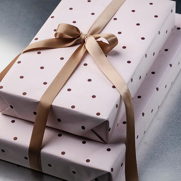 Wrapping paper 3719 Polka Dot Light Pink 55 cm