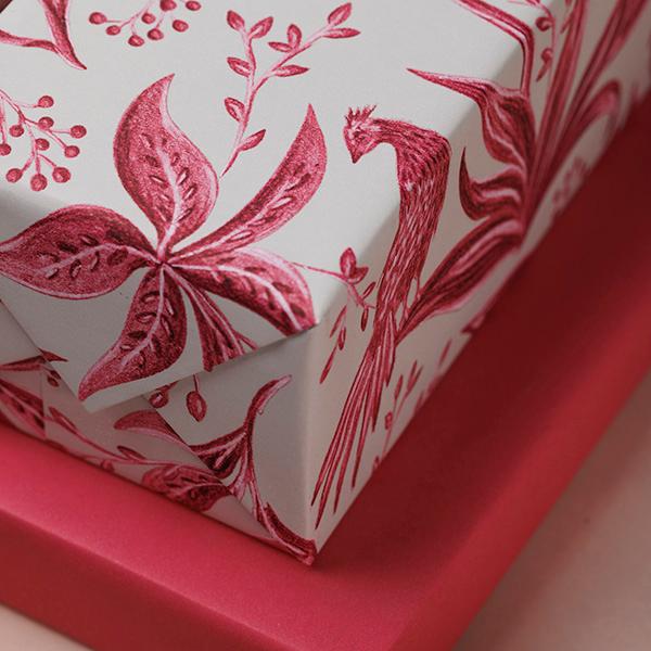 Wrapping Paper 3674 Wild Cherry 55 cm x 100 m 