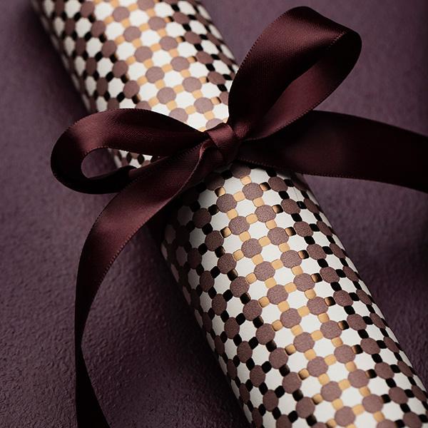 Wrappingpaper 3725 55cm x 100m Burgundy Rococo