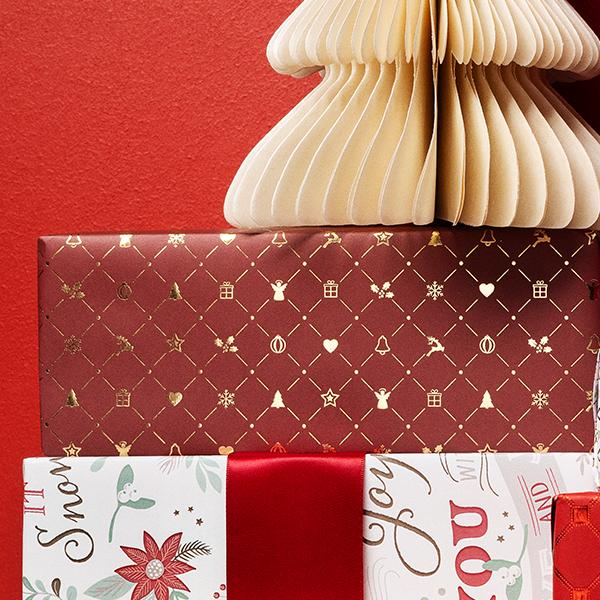 Christmas Paper 6426 Red Christmas Tradition 55 cm x 100 m