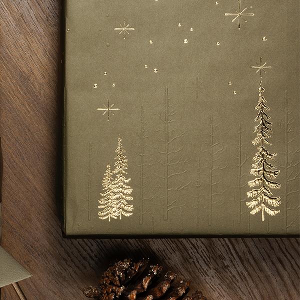 Christmas Paper 6483 Green Forrest Star Night 55 cm x 100 m