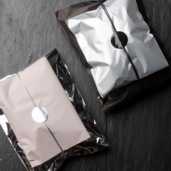 Giftbag Metallic Nude 20x32 cm.