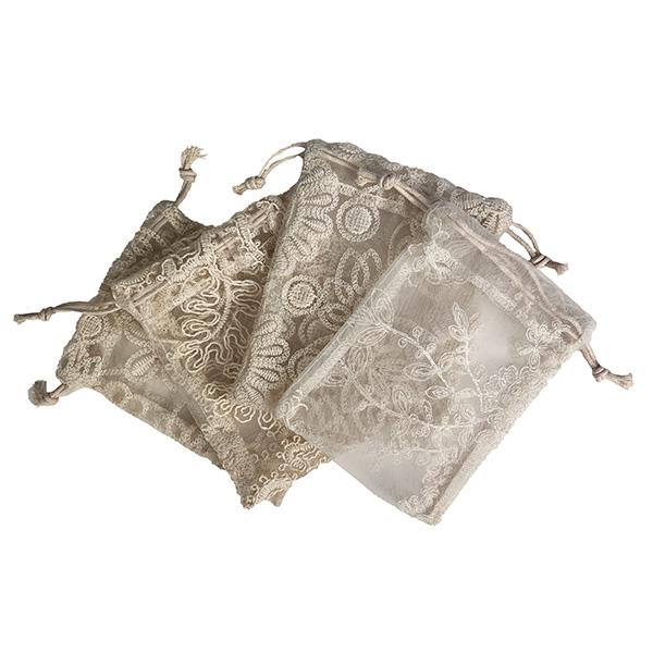 Jewelrybag Off White Lace 100x130+20 mm 4 x 25 pcs