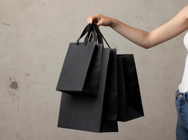 Opulent collection of bags, crafted with exquisite materials and meticulous attention to detail, epitomizing timeless elegance and refined fashion.