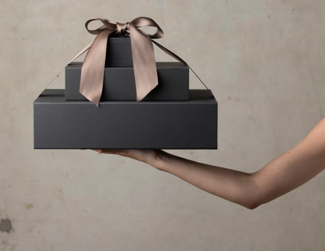 Exquisite gift box filled with an assortment of delightful surprises, perfect for any special occasion, guaranteed to bring joy and excitement.